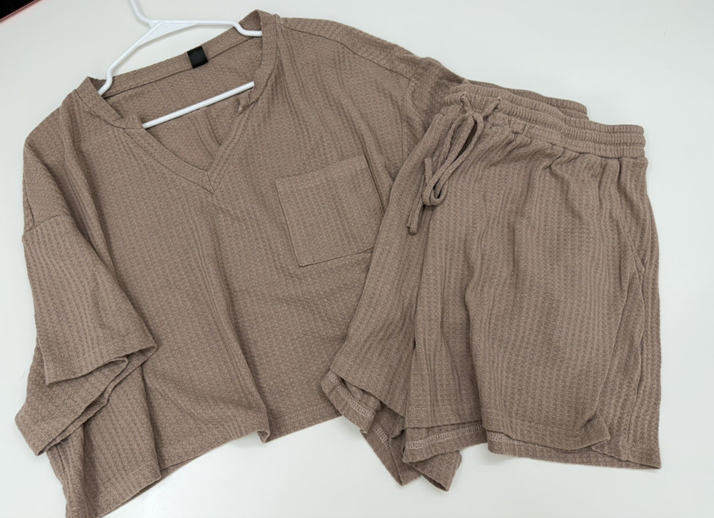 Shein Womens Shorts and Shirt Set Size 4XL Brown Short Sleeve V-Neck Waffle Knit